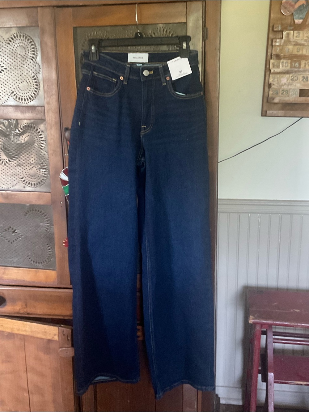 Fabletics High Rise Wide Leg Jeans 27 NWT